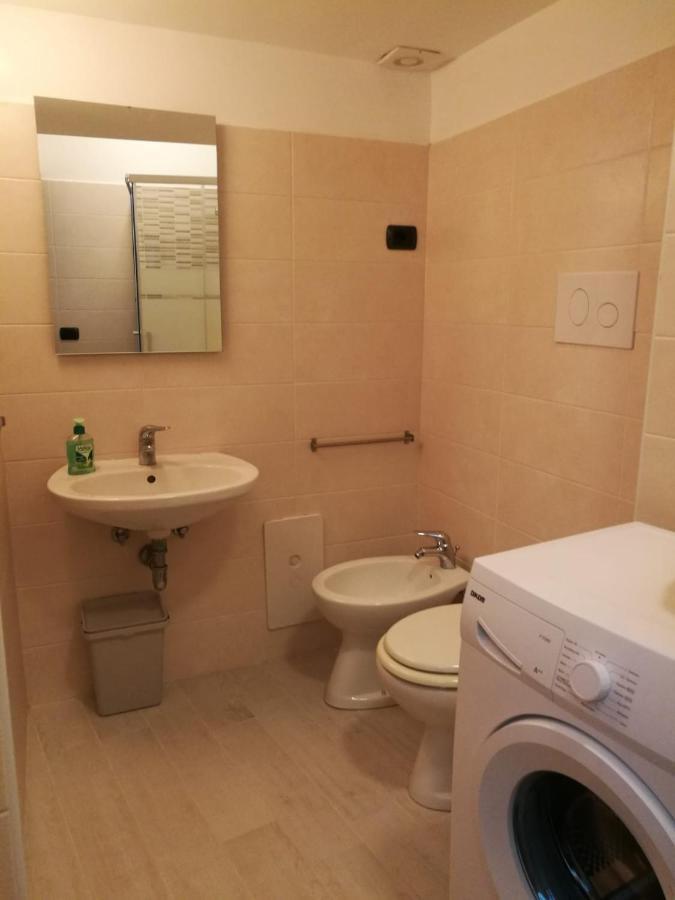 Civico 181 Apartment Benevento Luaran gambar